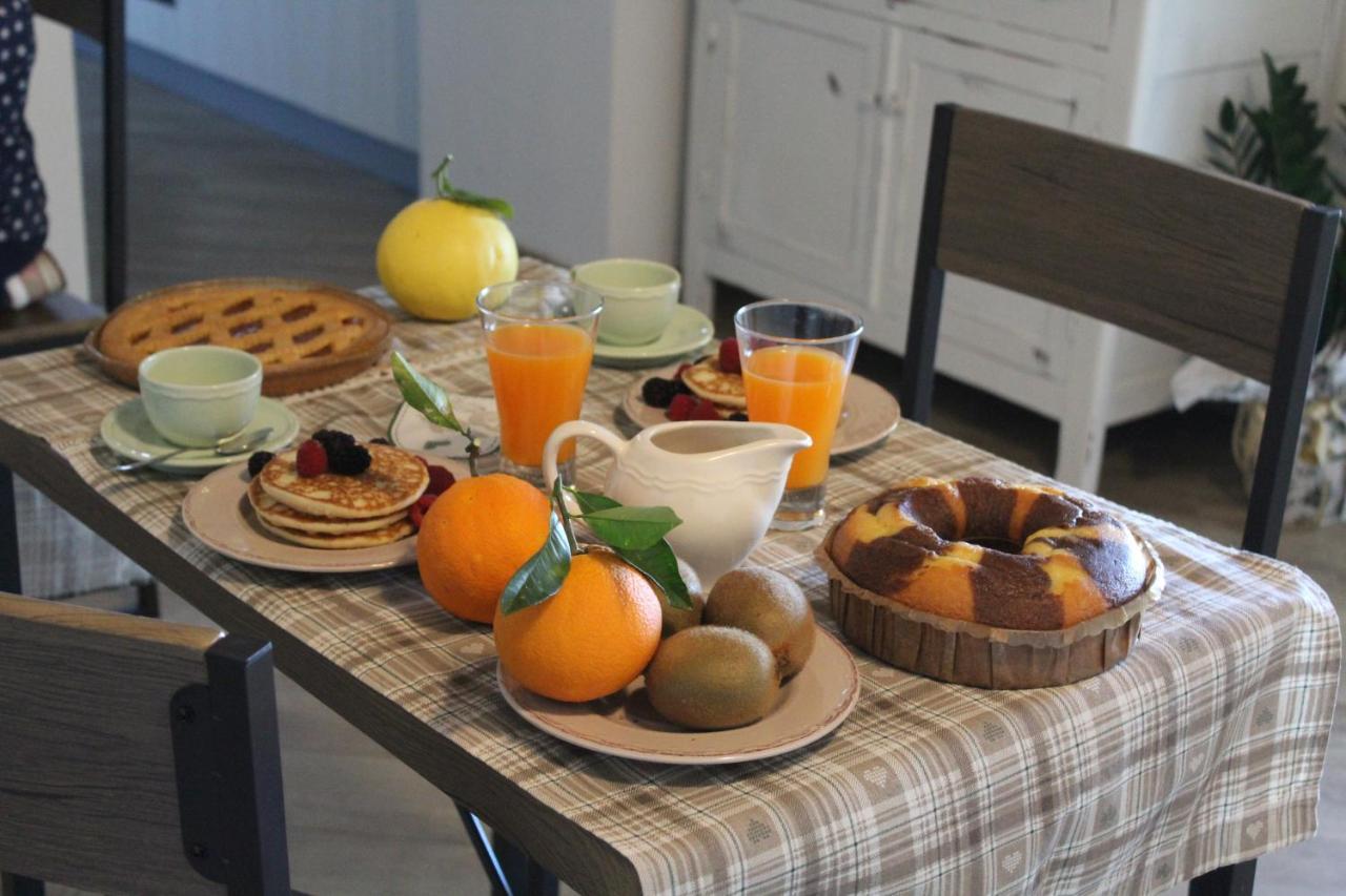 Domu Virginia Bed & Breakfast Castiadas Exterior photo